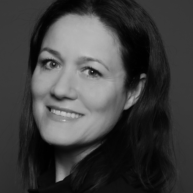 créatrice de soins vegan & naturels certifiés Ecocert spécialisés pour les peaux matures