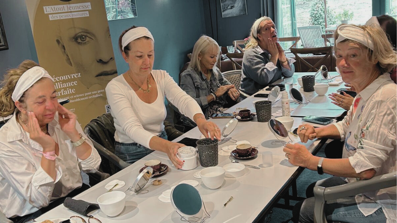 Découvrez les Ateliers Belle après 40 ans : Beauté, Convivialité et Bien-Être