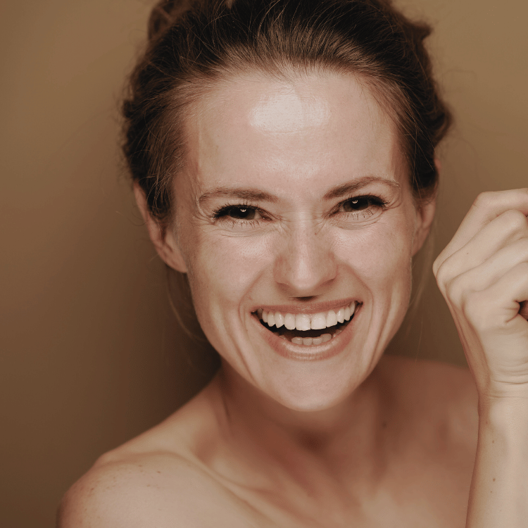 Crème de jour pour peau mature en quête de fermeté et confort